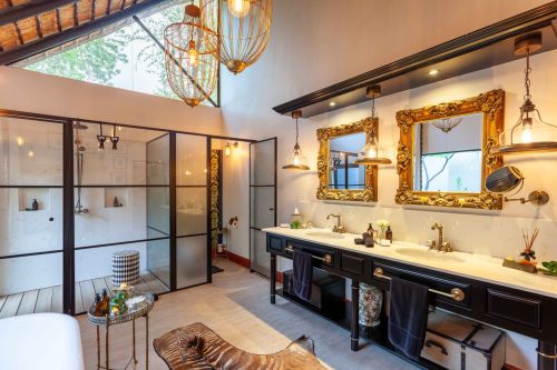 Panthera-photo-safaris-mashatu-and-Kings-camp-hides-5-of-22